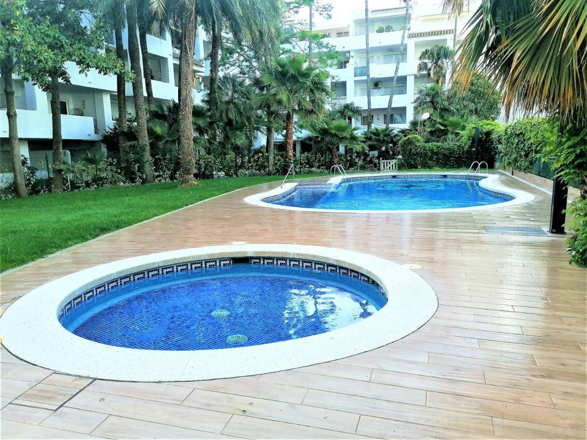 Global Immo 3329 Royal Marine I Apartment Roses Ngoại thất bức ảnh